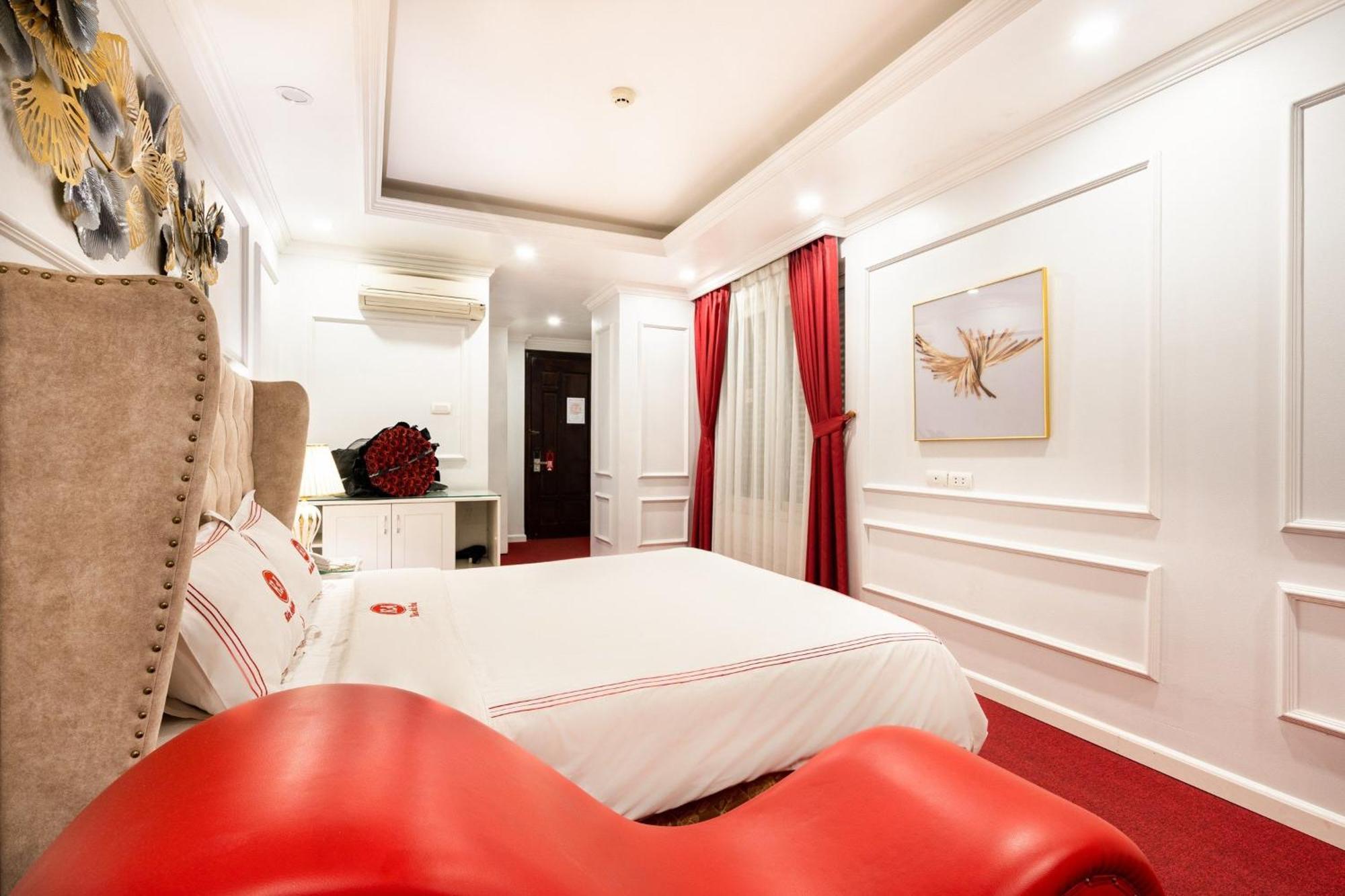 Kieu Anh Hotel - 81 Trung Kinh - By Bay Luxury Ханой Экстерьер фото