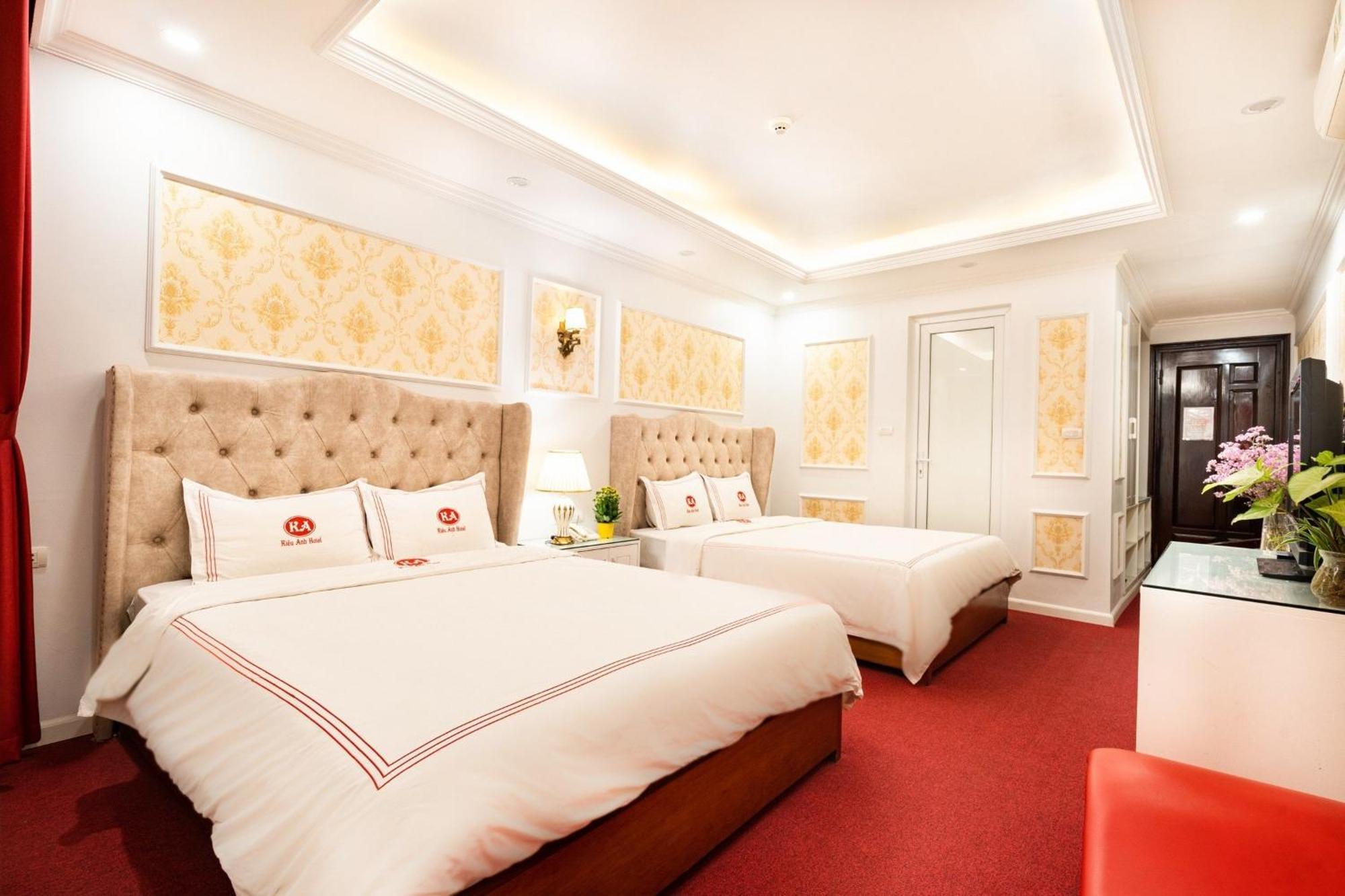 Kieu Anh Hotel - 81 Trung Kinh - By Bay Luxury Ханой Экстерьер фото