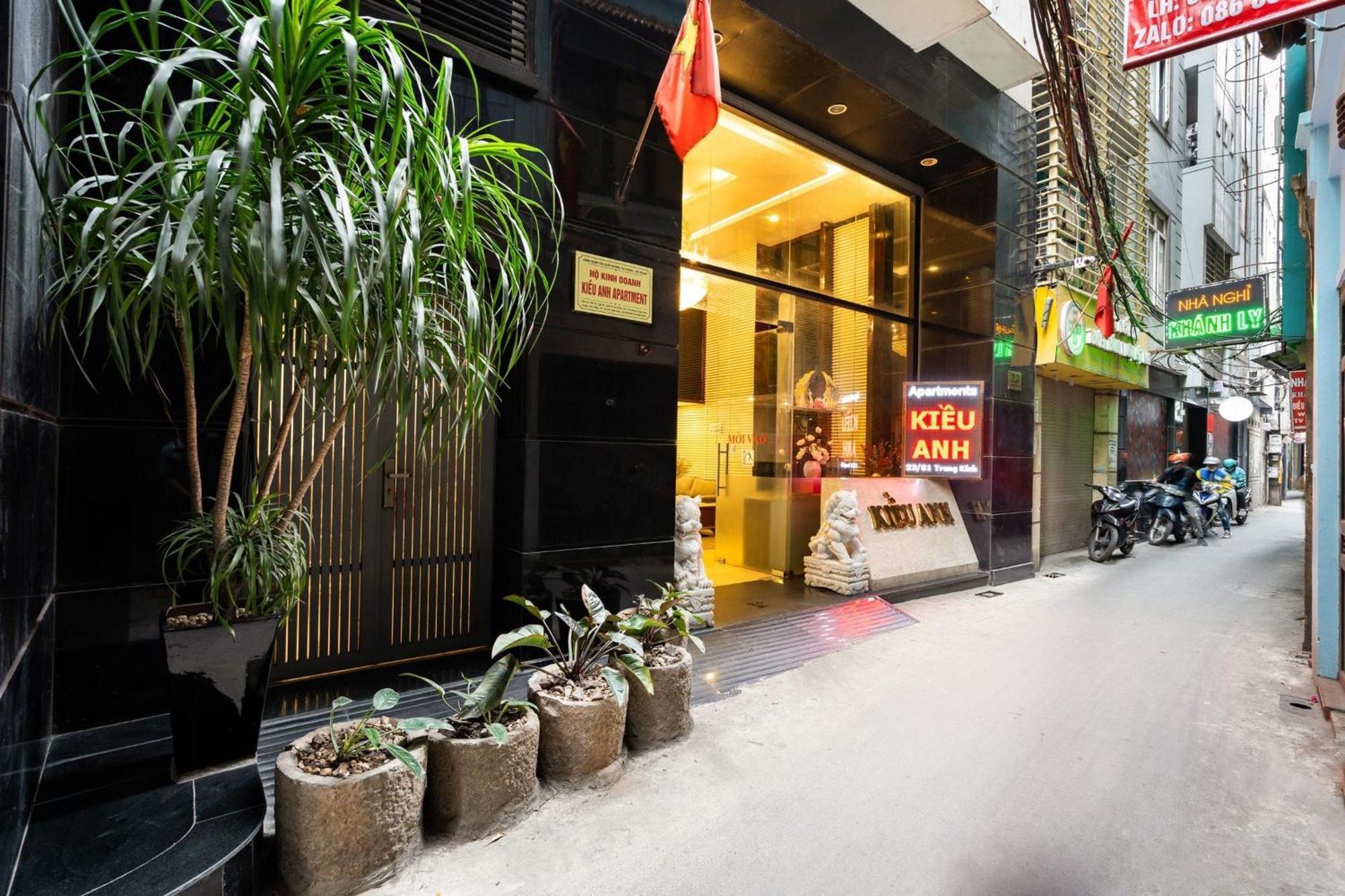 Kieu Anh Hotel - 81 Trung Kinh - By Bay Luxury Ханой Экстерьер фото
