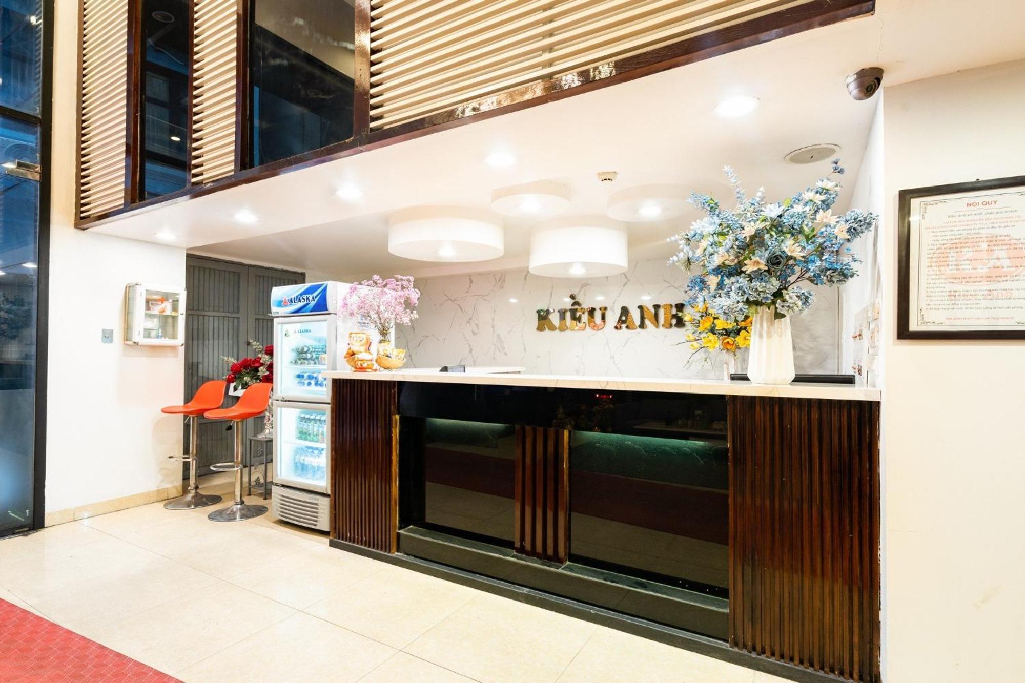 Kieu Anh Hotel - 81 Trung Kinh - By Bay Luxury Ханой Экстерьер фото